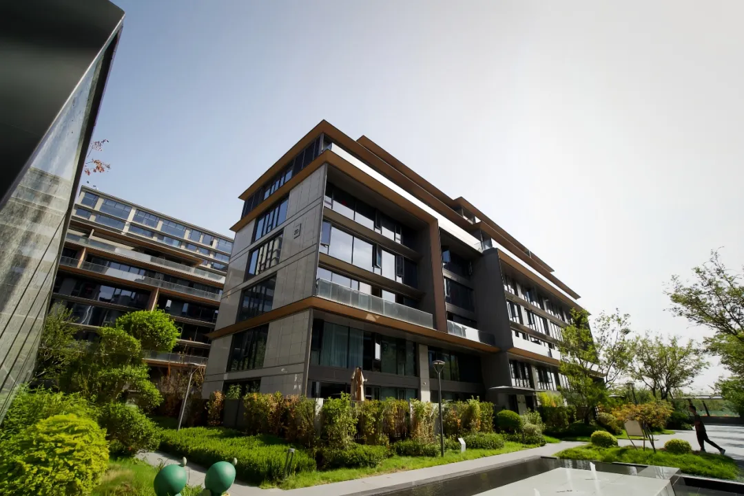 弗朗茨与千年古都的美学力作，以科技之力传递盛世气象